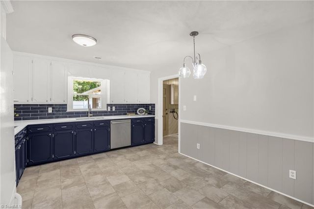 5025 Perryco Lane, Winston-salem, NC 27127