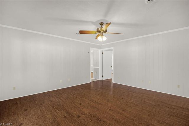 5025 Perryco Lane, Winston-salem, NC 27127