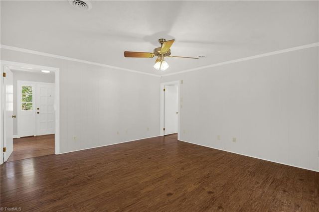 5025 Perryco Lane, Winston-salem, NC 27127
