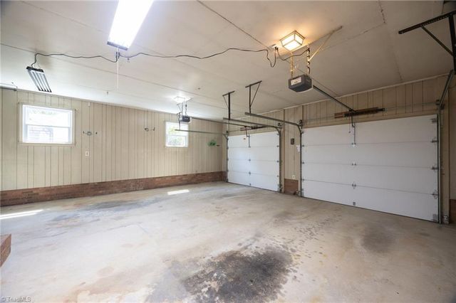 5025 Perryco Lane, Winston-salem, NC 27127