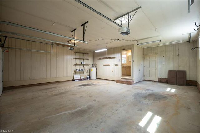5025 Perryco Lane, Winston-salem, NC 27127
