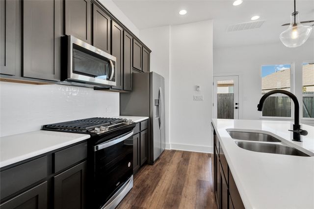 8589 Meridy LOOP, Round Rock, TX 78634