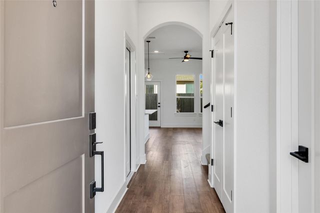 8589 Meridy LOOP, Round Rock, TX 78634