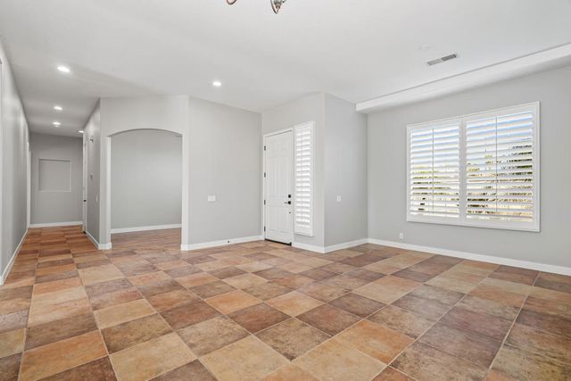 43798 Parkway Esplanade E, La Quinta, CA 92253