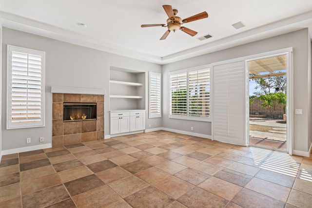 43798 Parkway Esplanade E, La Quinta, CA 92253