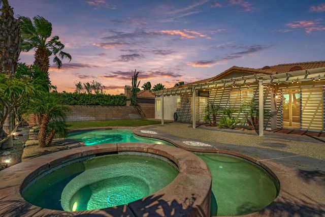 43798 Parkway Esplanade E, La Quinta, CA 92253