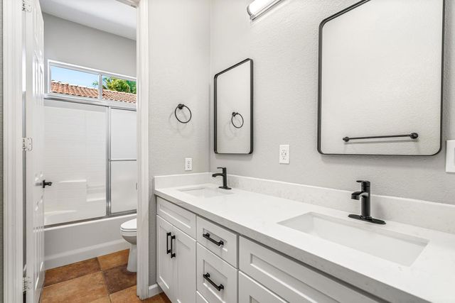 43798 Parkway Esplanade E, La Quinta, CA 92253