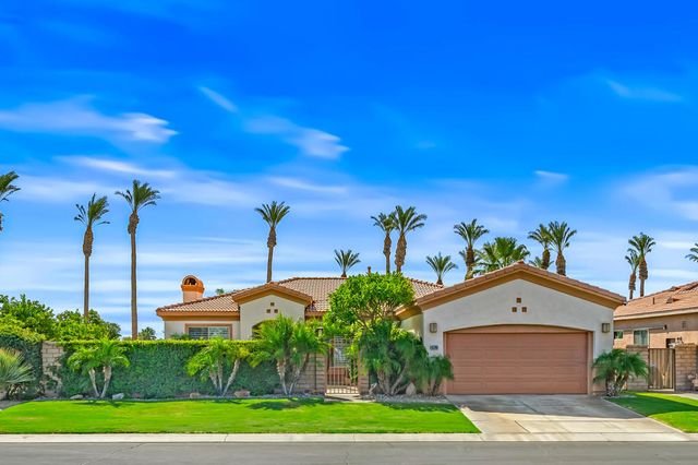 43798 Parkway Esplanade E, La Quinta, CA 92253