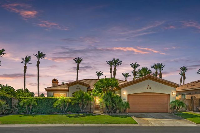 43798 Parkway Esplanade E, La Quinta, CA 92253