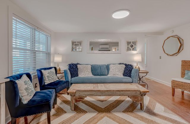 1 12th Avenue, Isle Of Palms, SC 29451