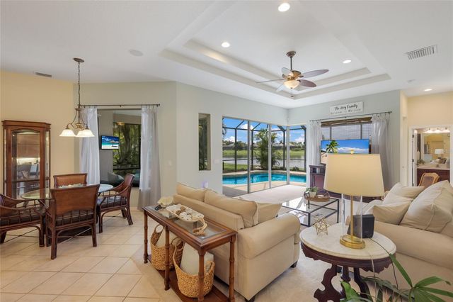 252 DAHLIA COURT, Bradenton, FL 34212