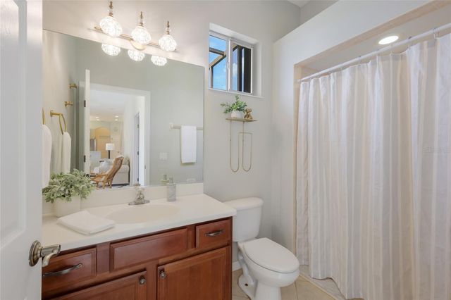 252 DAHLIA COURT, Bradenton, FL 34212