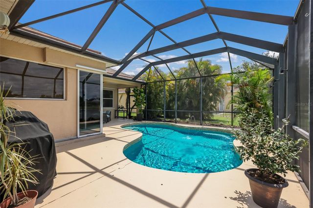252 DAHLIA COURT, Bradenton, FL 34212