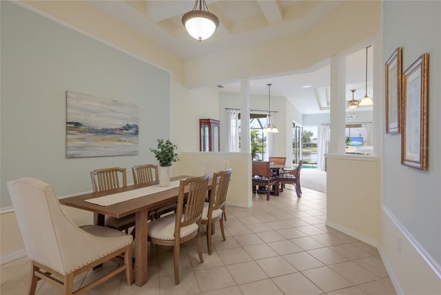 252 DAHLIA COURT, Bradenton, FL 34212