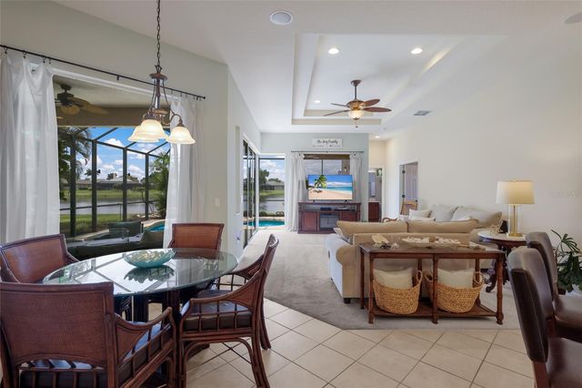 252 DAHLIA COURT, Bradenton, FL 34212