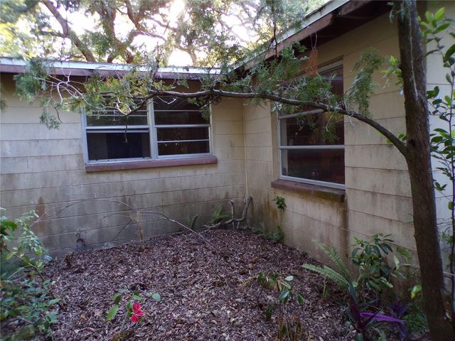 1938 VIRGINIA AVENUE, Tarpon Springs, FL 34689