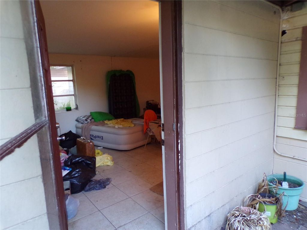 1938 VIRGINIA AVENUE, Tarpon Springs, FL 34689
