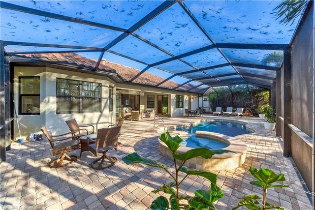 9569 Siracusa CT, Naples, FL 34113