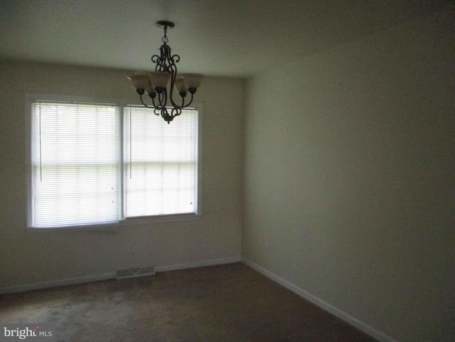 35 TEAL CT, Dover, DE 19904