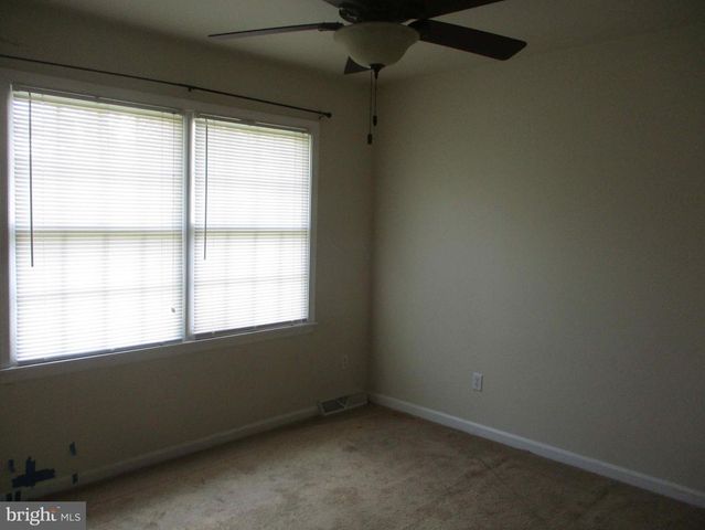 35 TEAL CT, Dover, DE 19904