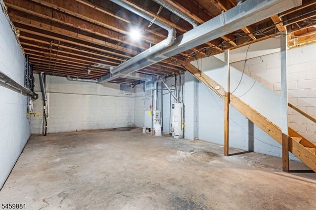 103 Orchard Meadows Dr, Union Twp., NJ 07083