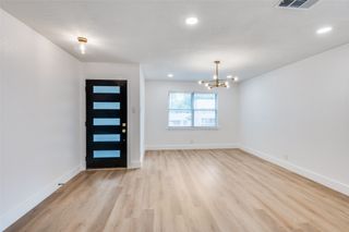611 Cannon Drive, Euless, TX 76040