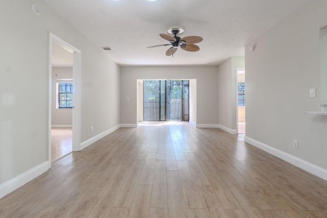 3521 NW 94th Ave 1-B, Fort Lauderdale, FL 33351