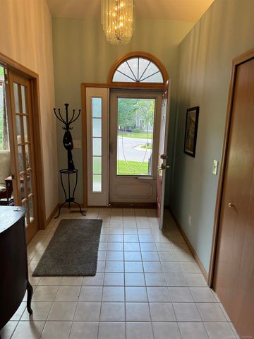 3375 Fairgrove Terrace, Rochester Hills, MI 48309