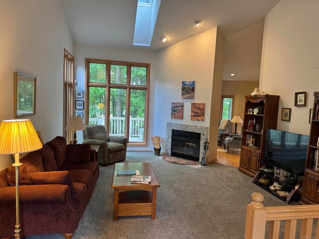 3375 Fairgrove Terrace, Rochester Hills, MI 48309