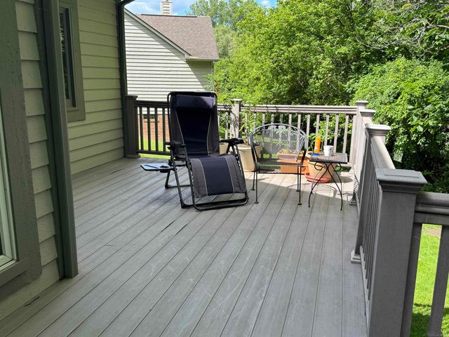 3375 Fairgrove Terrace, Rochester Hills, MI 48309