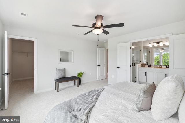 7715 WOODLAWN AVE, Pasadena, MD 21122