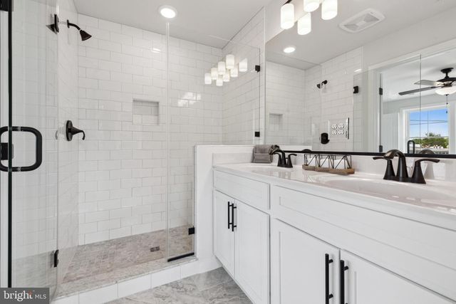 7715 WOODLAWN AVE, Pasadena, MD 21122