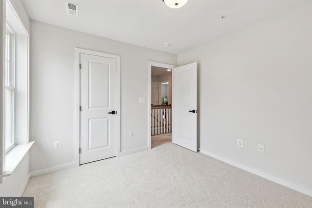 7715 WOODLAWN AVE, Pasadena, MD 21122