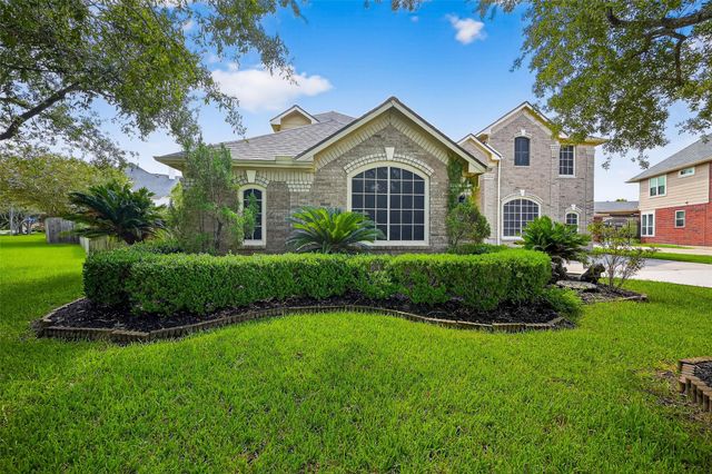 4722 Plato Park Drive, Sugar Land, TX 77479