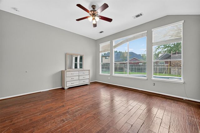 4722 Plato Park Drive, Sugar Land, TX 77479