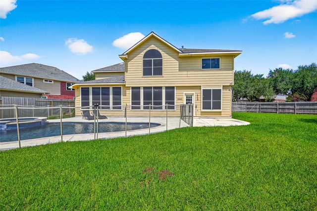 4722 Plato Park Drive, Sugar Land, TX 77479