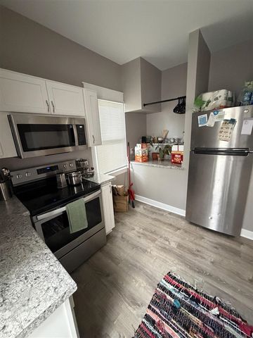 213 Burr Oak Street, Kalamazoo, MI 49001