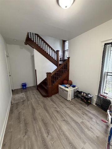 213 Burr Oak Street, Kalamazoo, MI 49001