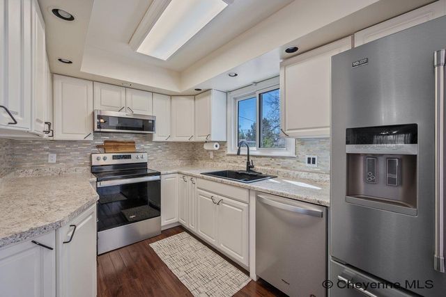 921 ARAPAHO ST, Cheyenne, WY 82009