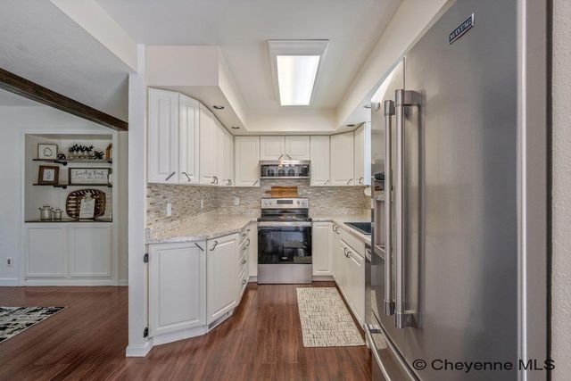 921 ARAPAHO ST, Cheyenne, WY 82009