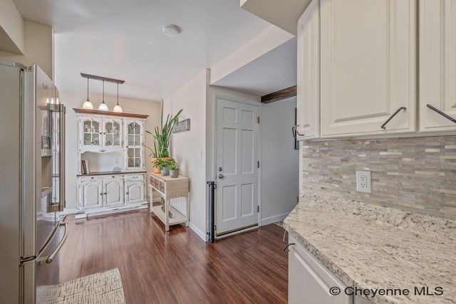 921 ARAPAHO ST, Cheyenne, WY 82009