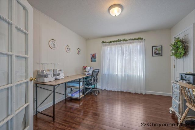 921 ARAPAHO ST, Cheyenne, WY 82009