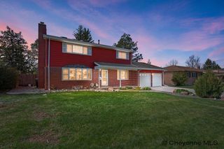 921 ARAPAHO ST, Cheyenne, WY 82009