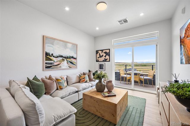 11960 Soprano Circle 102, Lone Tree, CO 80134