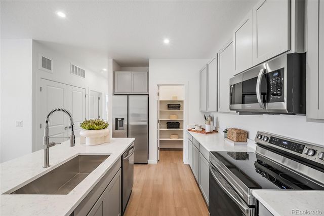 11960 Soprano Circle 102, Lone Tree, CO 80134