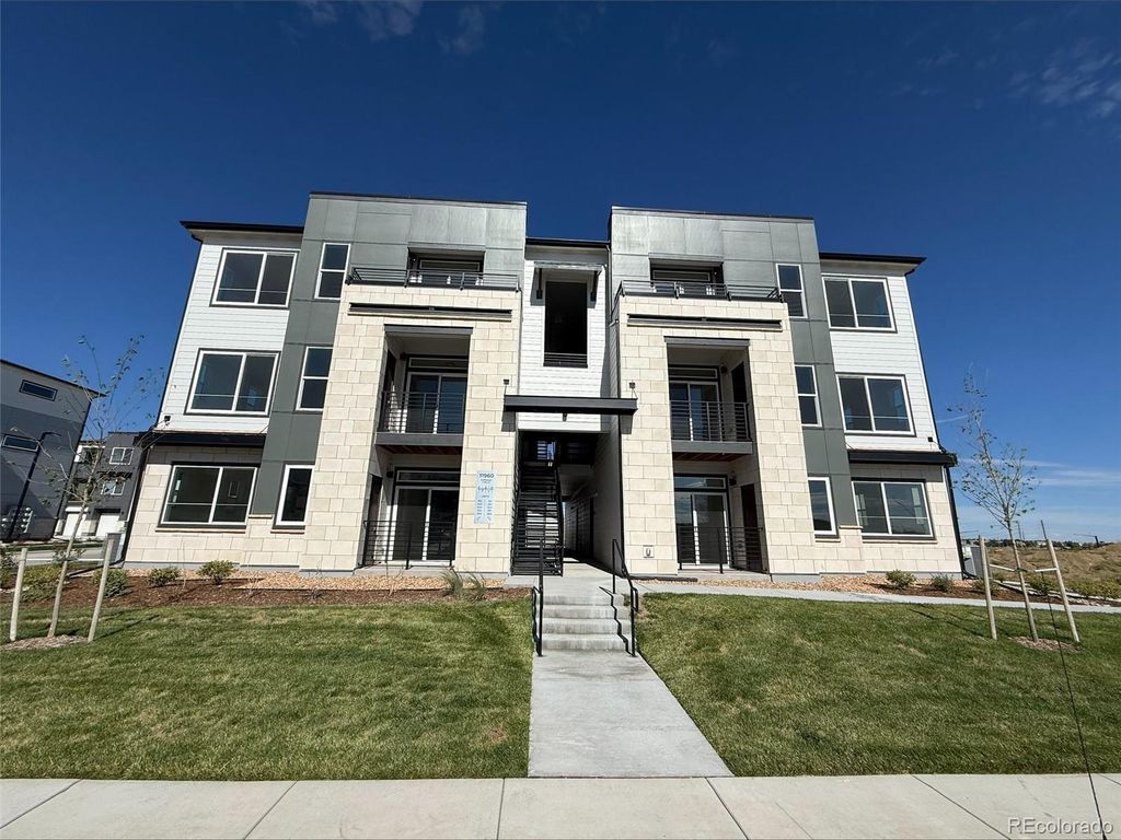 11960 Soprano Circle 102, Lone Tree, CO 80134