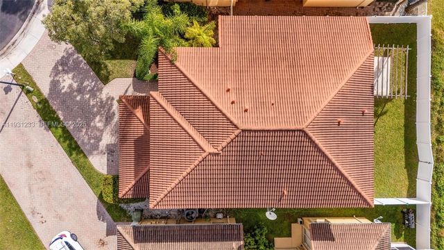 2242 NE 41st Ave, Homestead, FL 33033