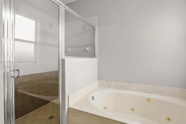 2242 NE 41st Ave, Homestead, FL 33033