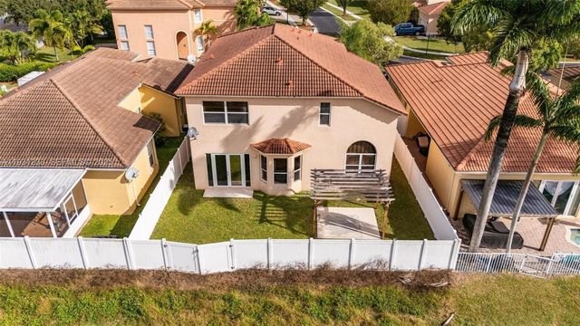 2242 NE 41st Ave, Homestead, FL 33033