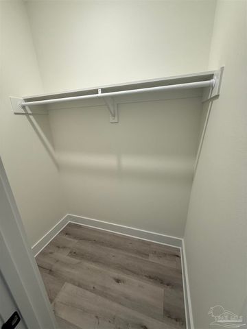 8636 Messick St A, Pensacola, FL 32534